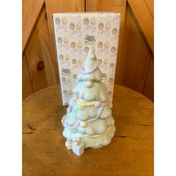 Enesco "Silent Night" Musical Porcelain Christmas Tree 6" Figurine (5517) - Picture 1 of 8